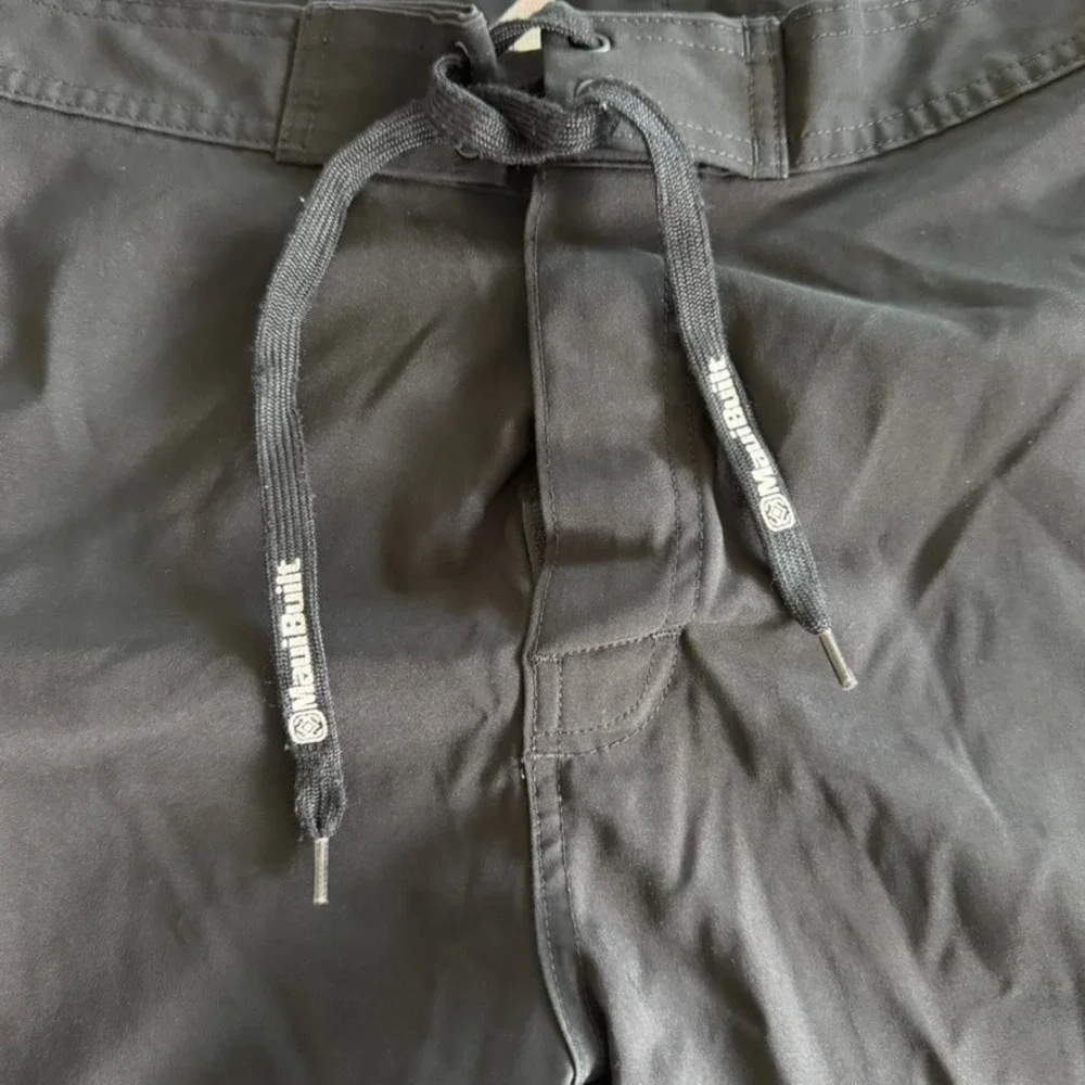 Maui Built Board Shorts Men Size 32 Black Cargo Pocket Lace Up‎ Swim Trunks Surf